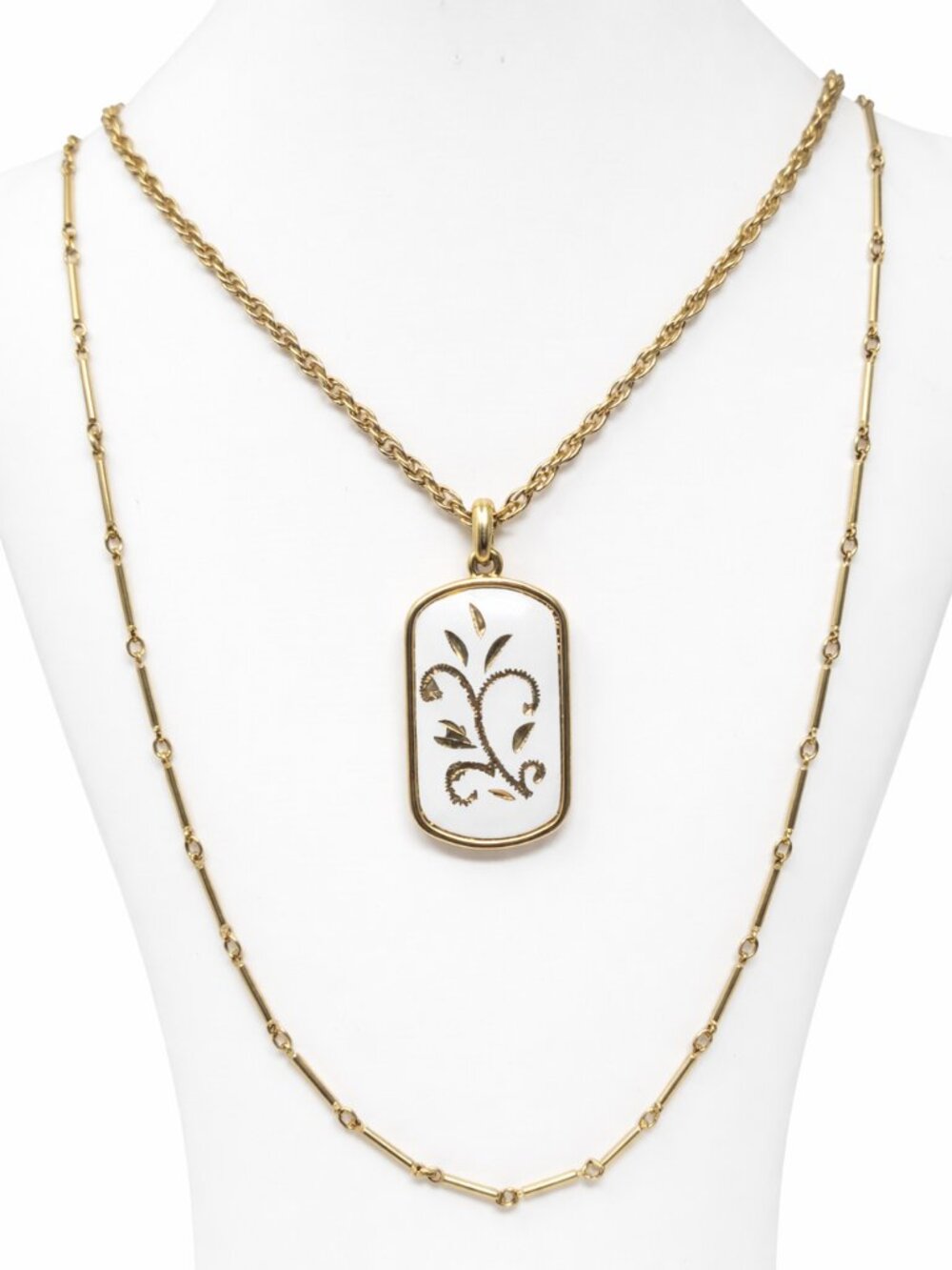 Vintage Gold Tone White Enamel Pendant Necklace Gold Foil Inlay 21”